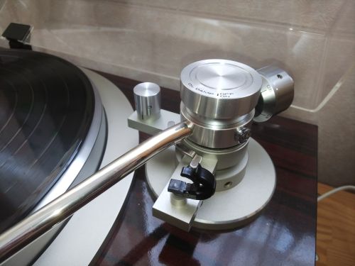 レコードプレーヤーの調整方法